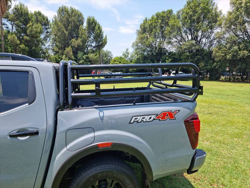 Nissan Navara cattle frame from the side